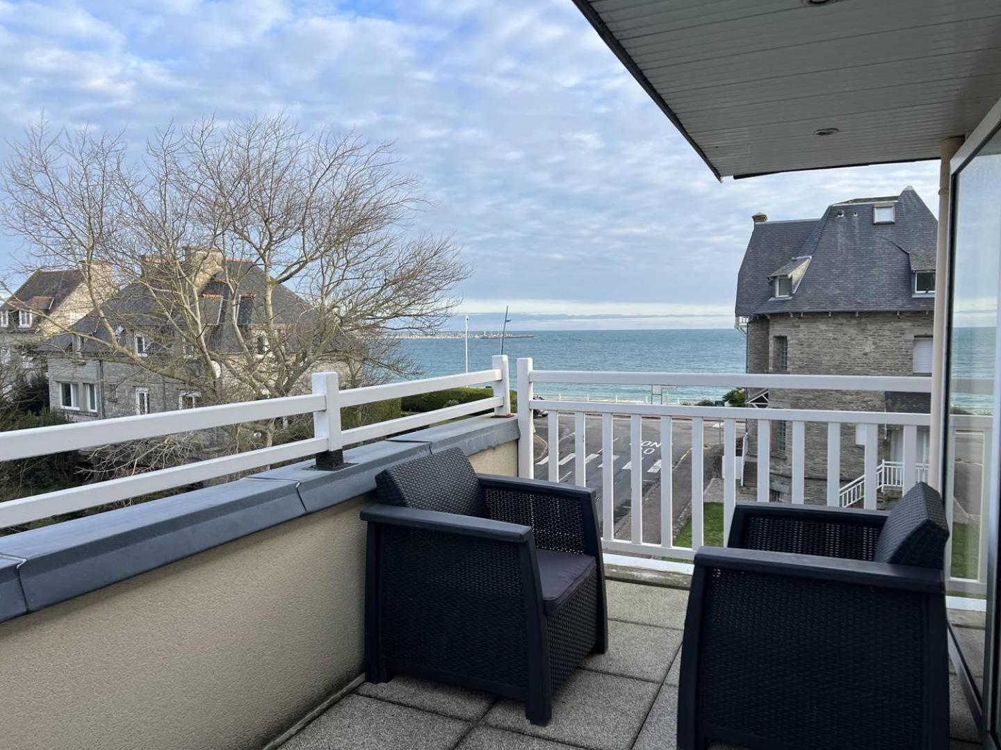 390 Appartement 3 Chambres Avec Vue Sur La Grande Plage De Saint-Cast La Garde  Eksteriør bilde