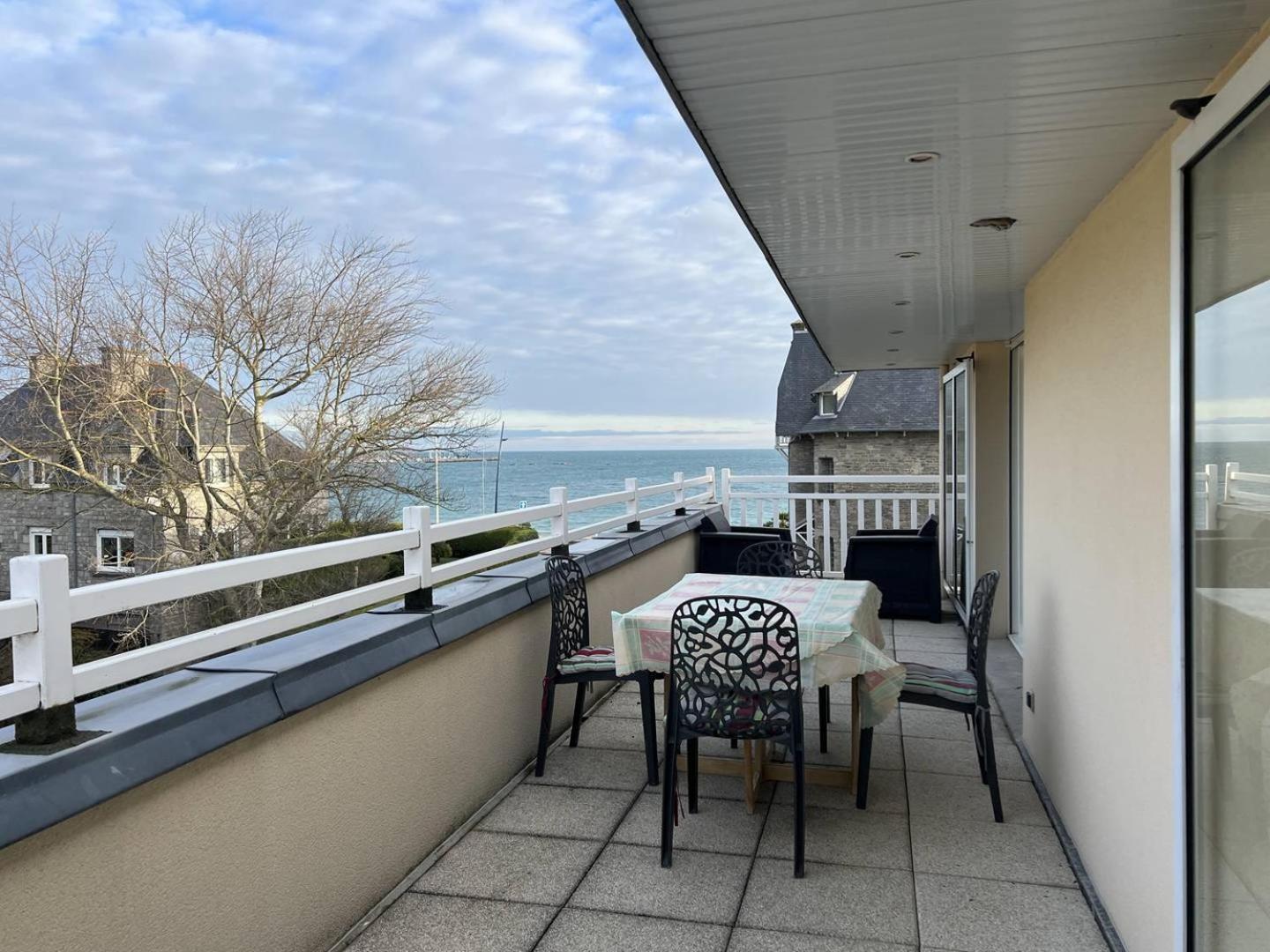 390 Appartement 3 Chambres Avec Vue Sur La Grande Plage De Saint-Cast La Garde  Eksteriør bilde